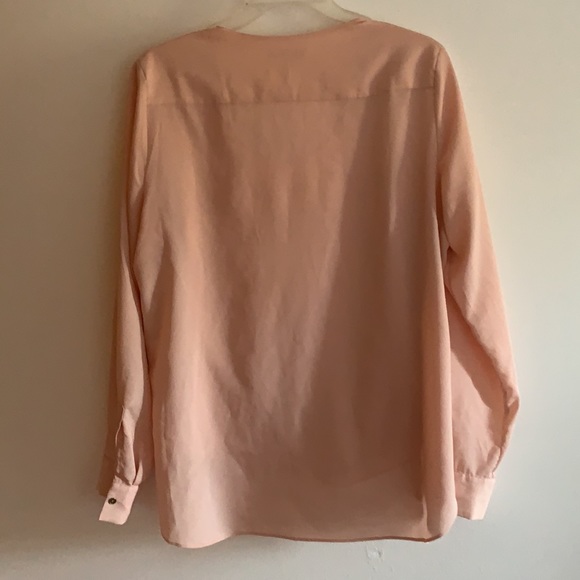 Calvin Klein - Picture 2 of 7